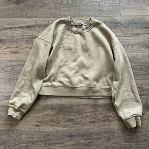 Zara Beige Cropped Sweatshirt | Size S